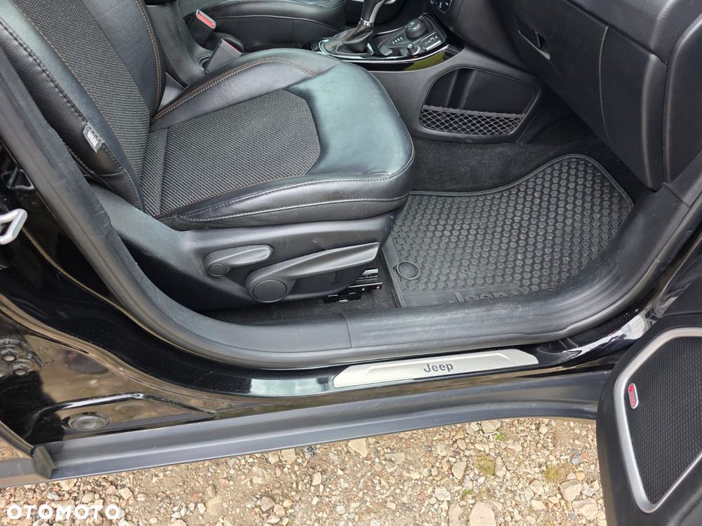 Jeep Compass 2.0 MultiJet Active Drive Automatik Limited - 17