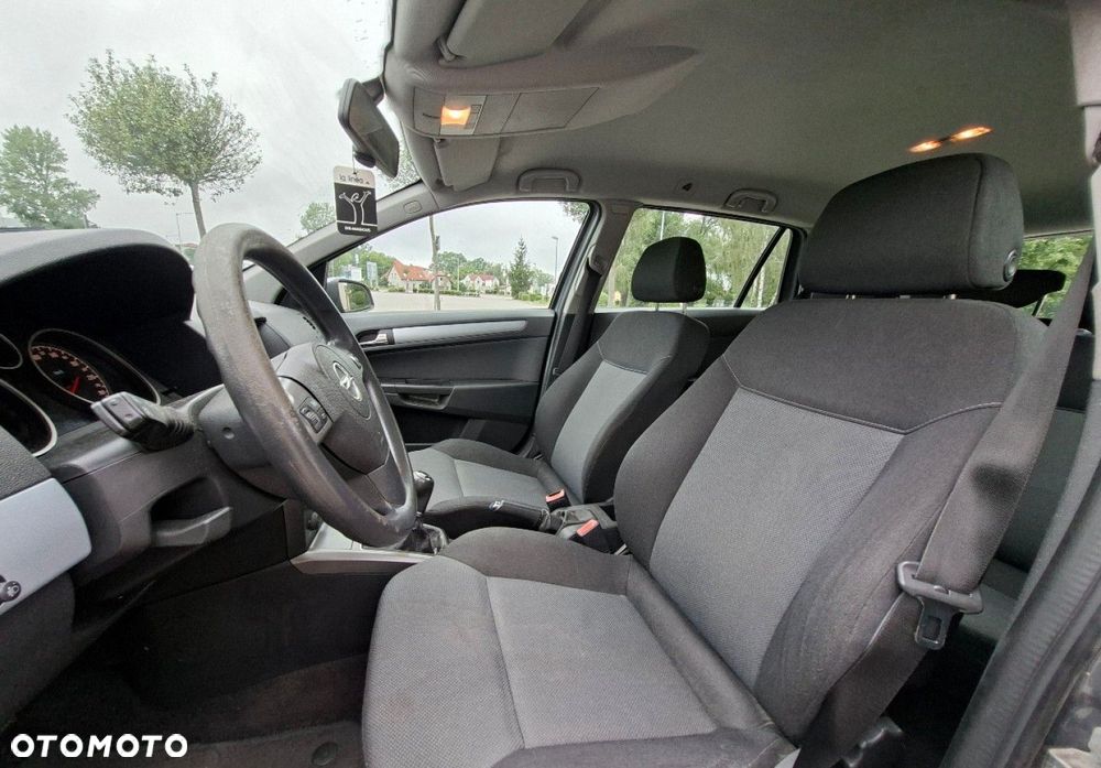 Opel Astra - 20