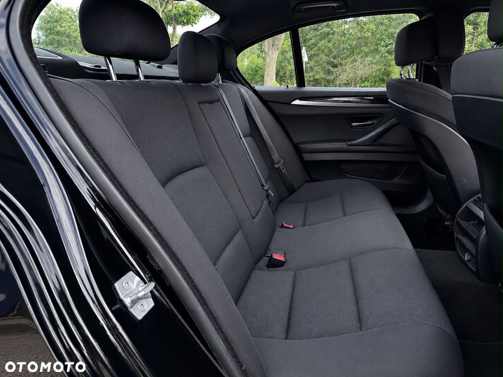 BMW Seria 5 - 8