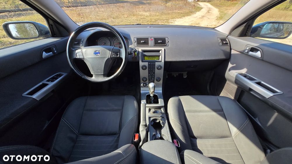 Volvo V50 1.8 Momentum - 12