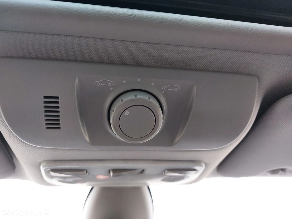 Renault Megane 1.9 dCi Dynamique - 24