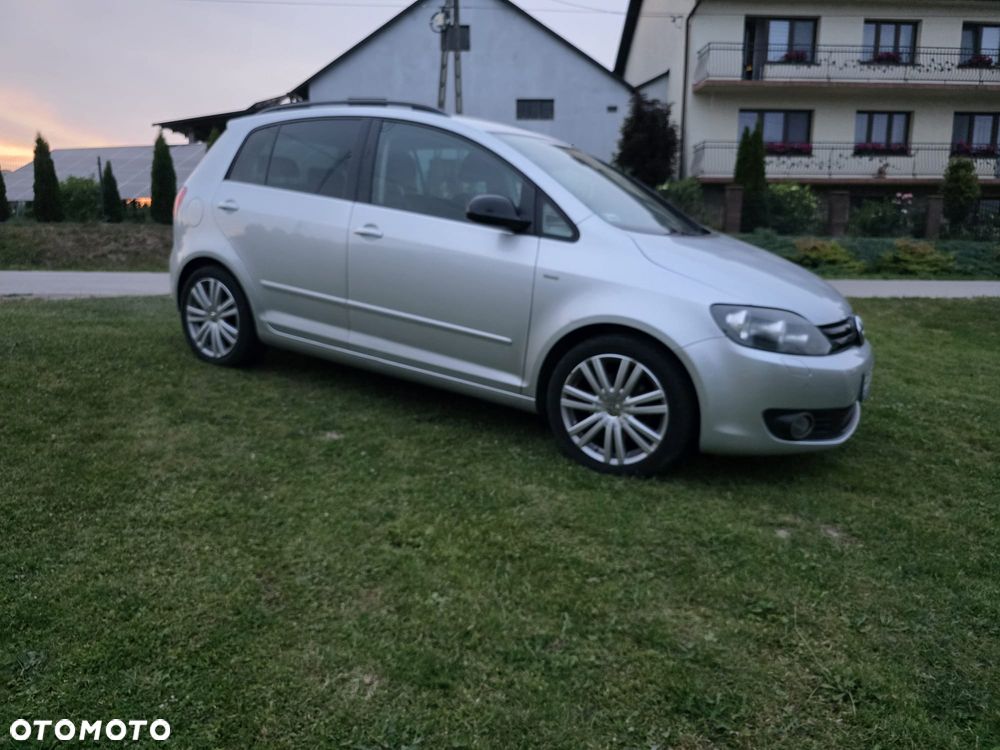 Volkswagen Golf Plus 1.6 TDI Trendline DSG - 4
