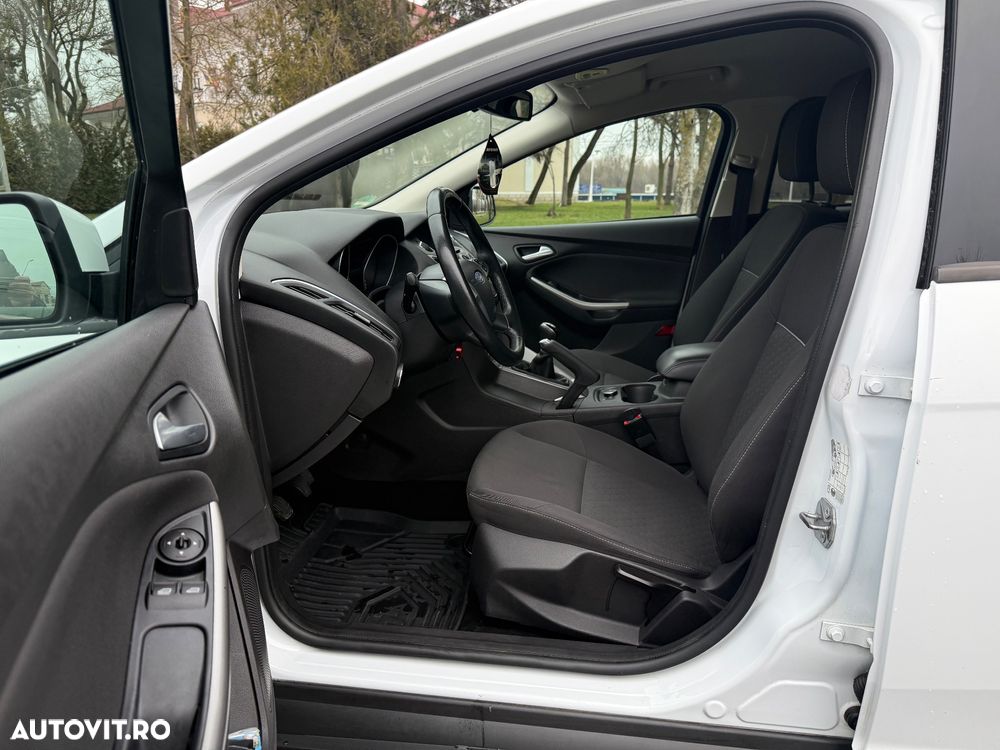 Ford Focus 1.0 EcoBoost 99g Start-Stopp-System SYNC Edition - 10