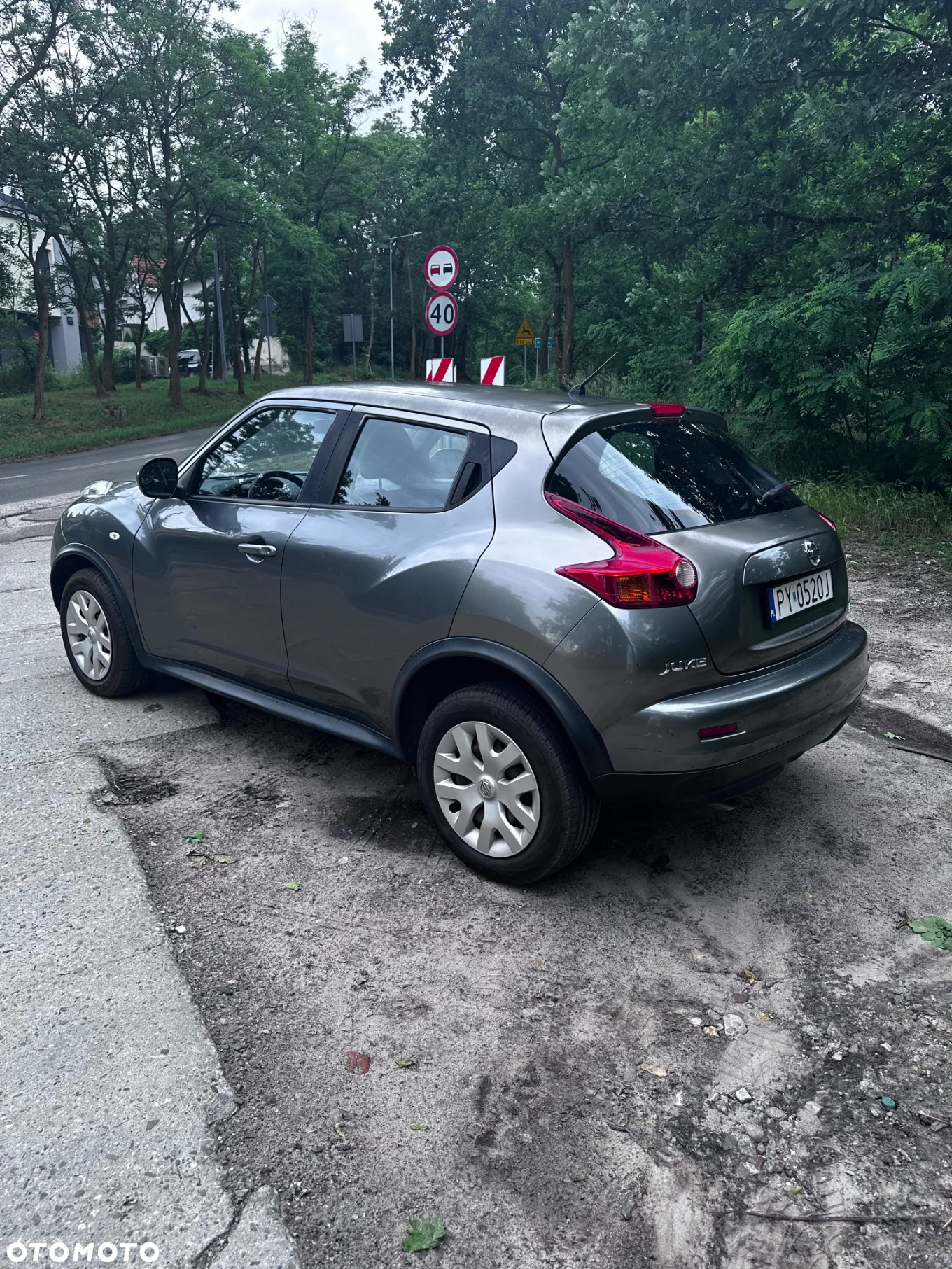 Nissan Juke 1.6 Acenta Xtronic - 4