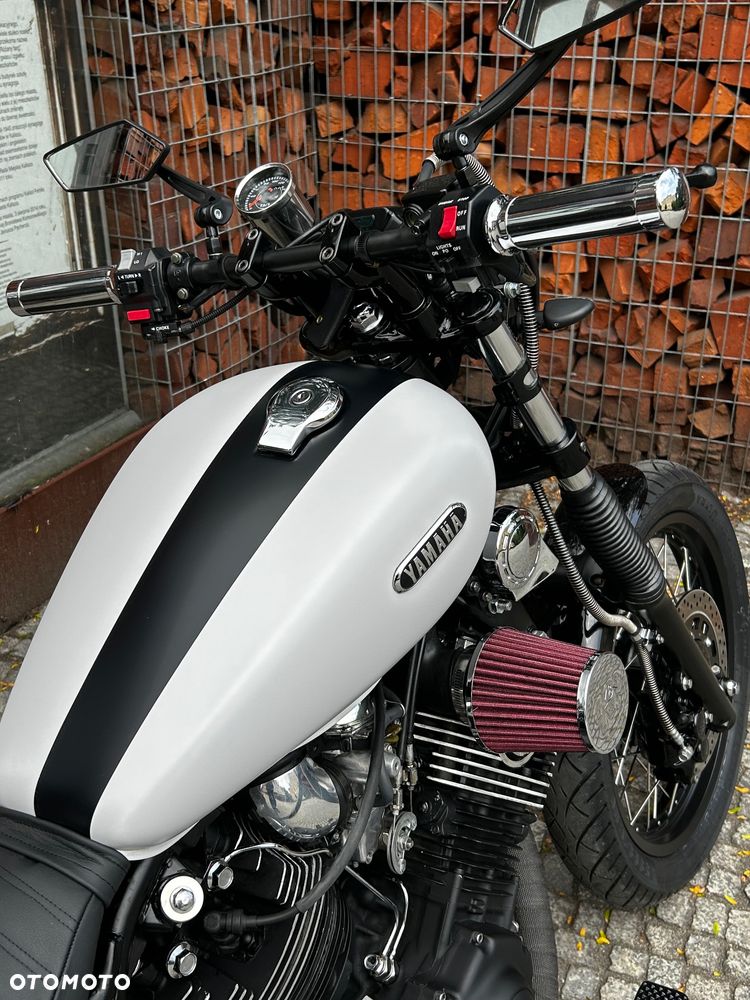 Yamaha XV - 13