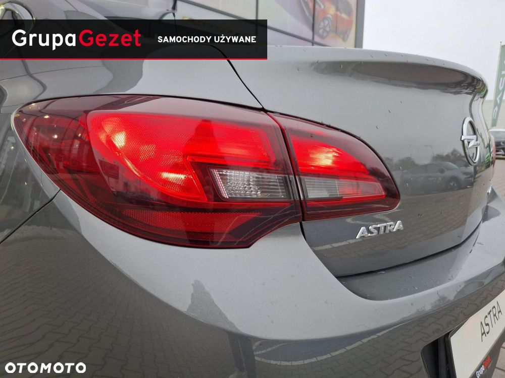 Opel Astra - 22
