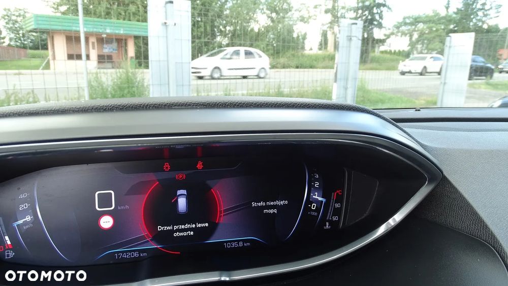 Peugeot 3008 - 23