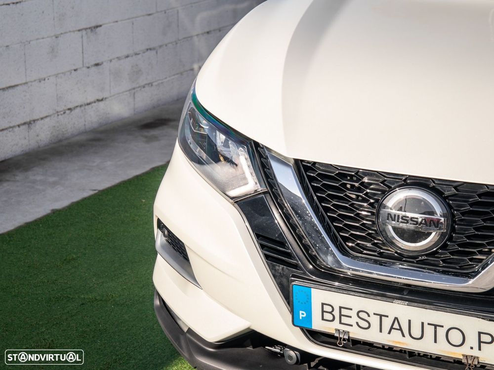 Nissan Qashqai 1.5 dCi N-Connecta J18 - 13