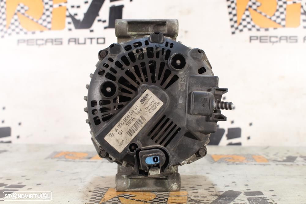 Alternador Mercedes-Benz C-Class T-Model (S204)  A0009060401 / Tg15c18 - 2
