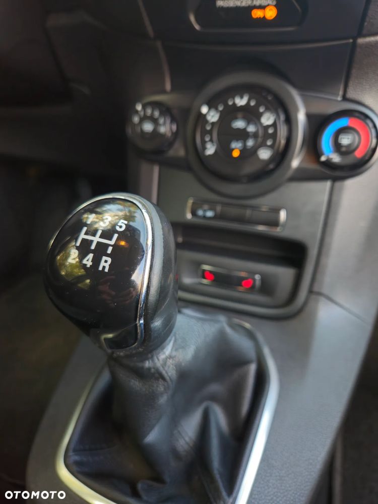 Ford Fiesta 1.0 SYNC Edition - 25