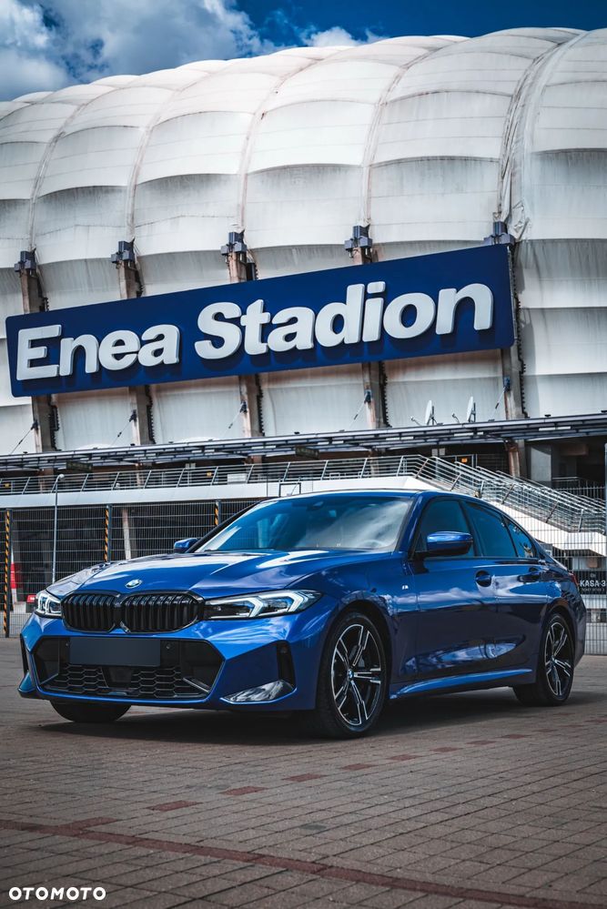BMW Seria 3 330i M Sport - 2