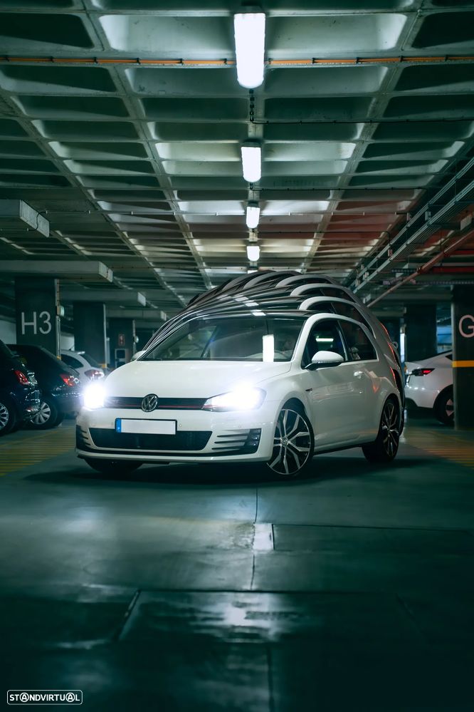 VW Golf 2.0 TSi GTi DSG Performance - 4