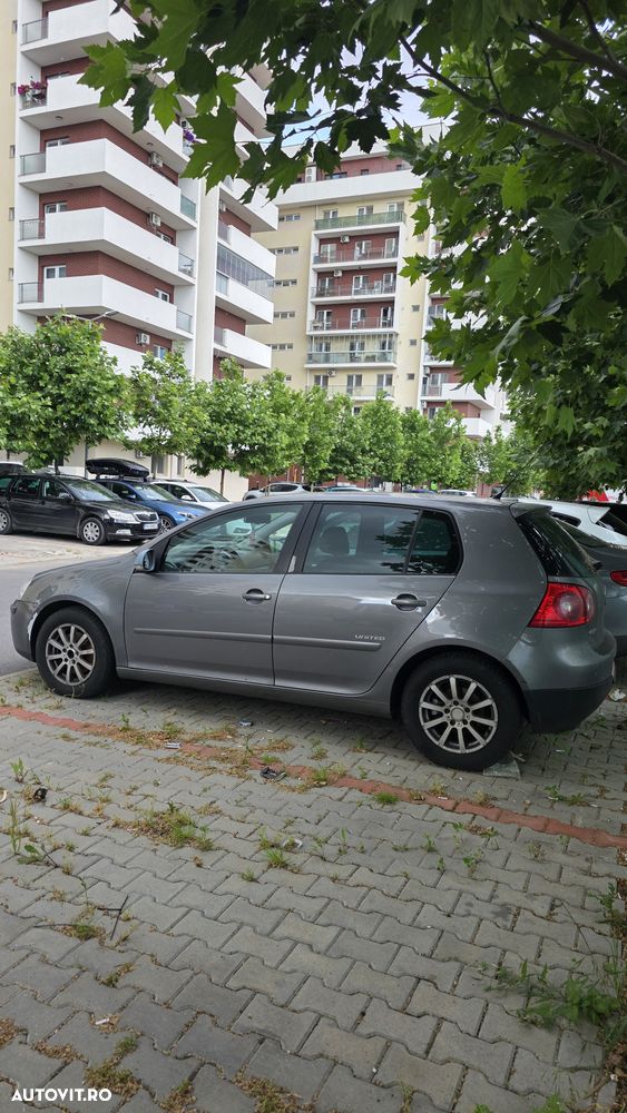 Volkswagen Golf 2.0 TDI DPF GT - 8