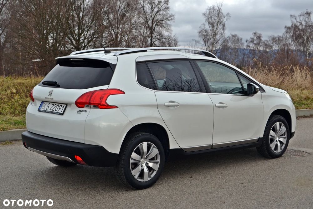 Peugeot 2008 - 4