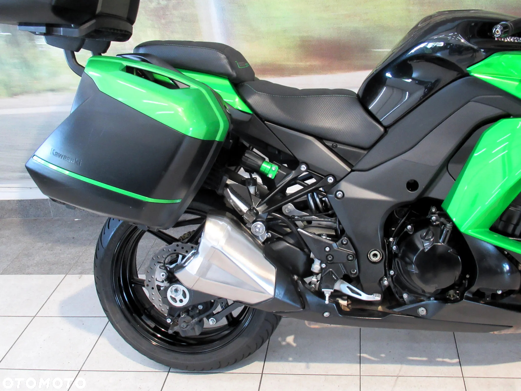 Kawasaki Ninja 1000 SX - 19