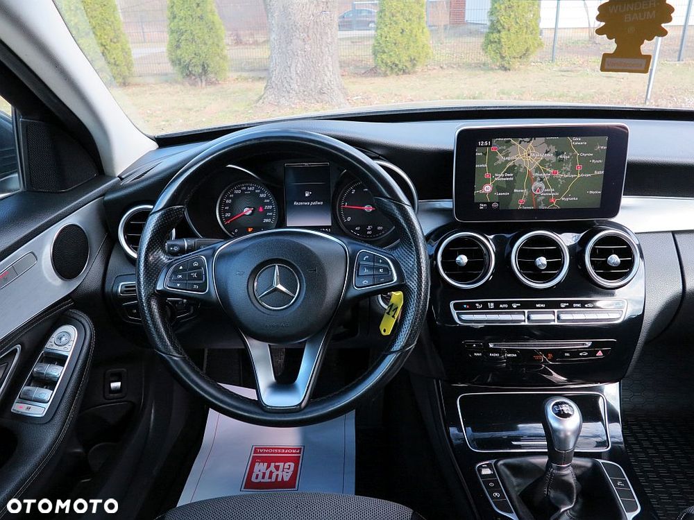 Mercedes-Benz Klasa C 200 (BlueTEC) d Avantgarde - 22