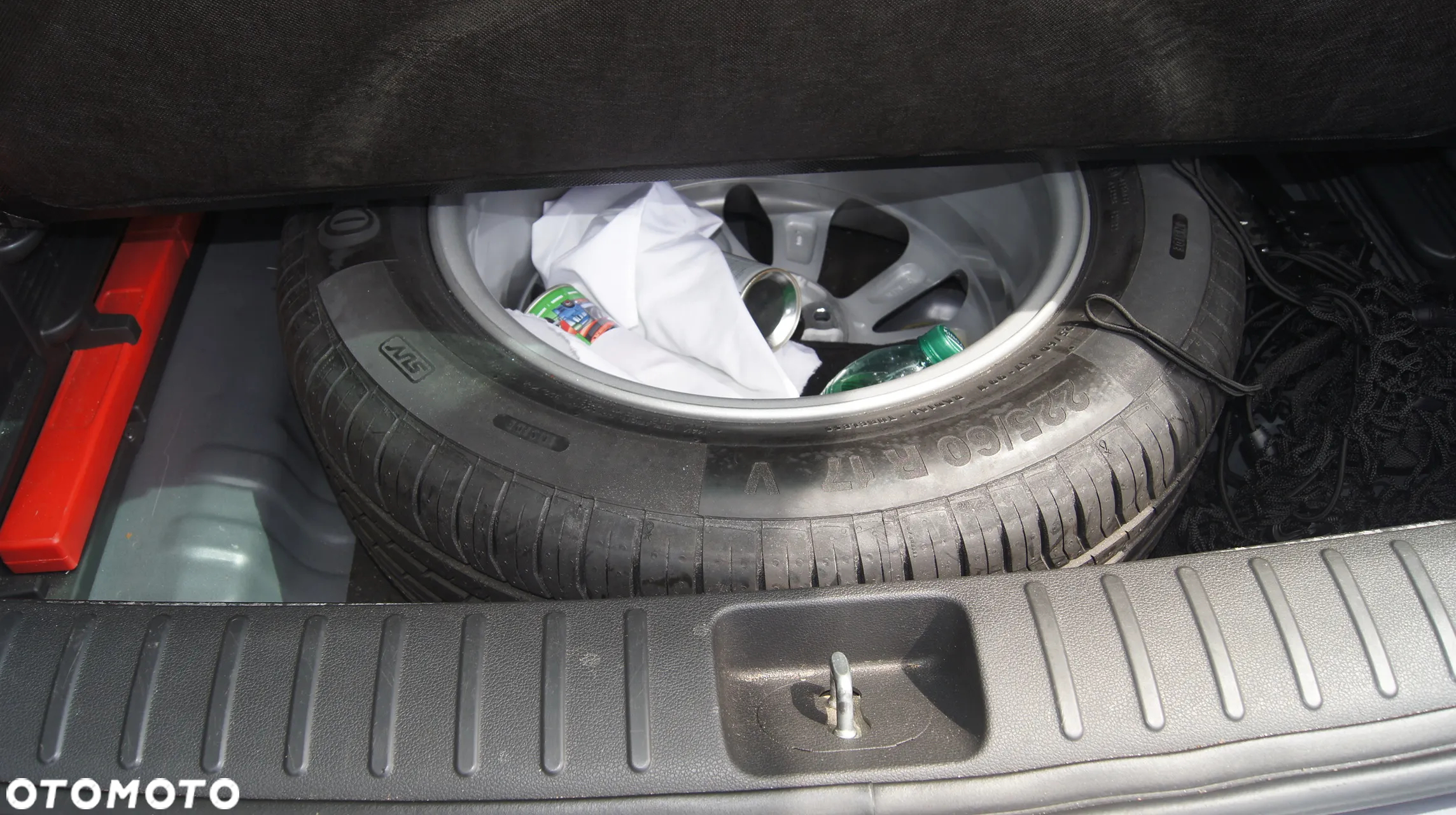 Hyundai Tucson 2.0 CRDI BlueDrive Comfort 2WD - 21