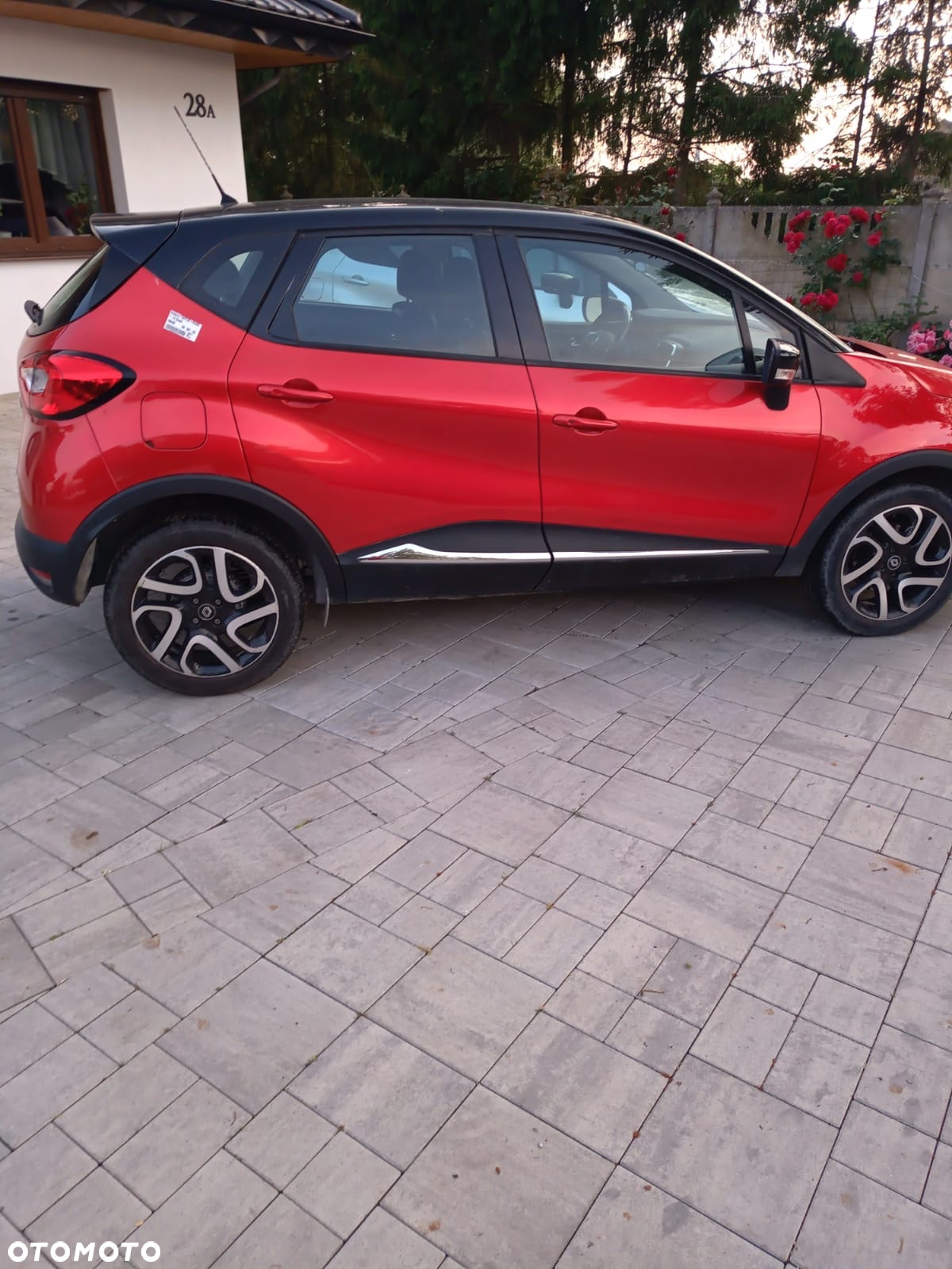Renault Captur 1.5 dCi Energy Intens - 4