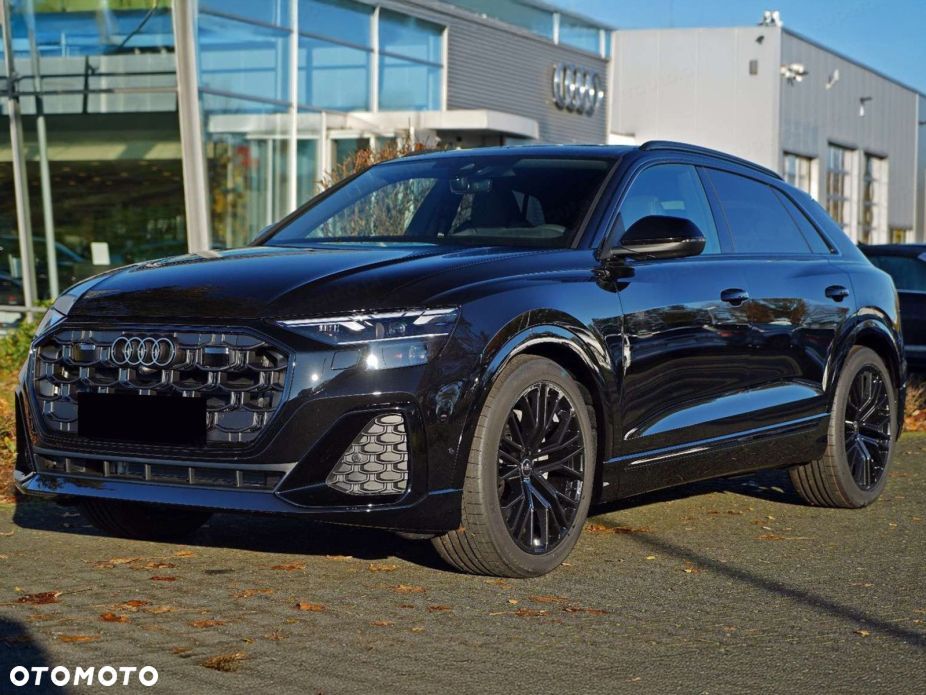 Audi Q8 - 2