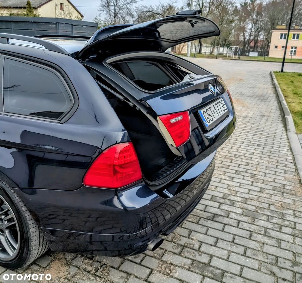 BMW Seria 3 318d - 14