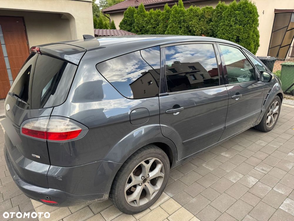 Ford S-Max - 20