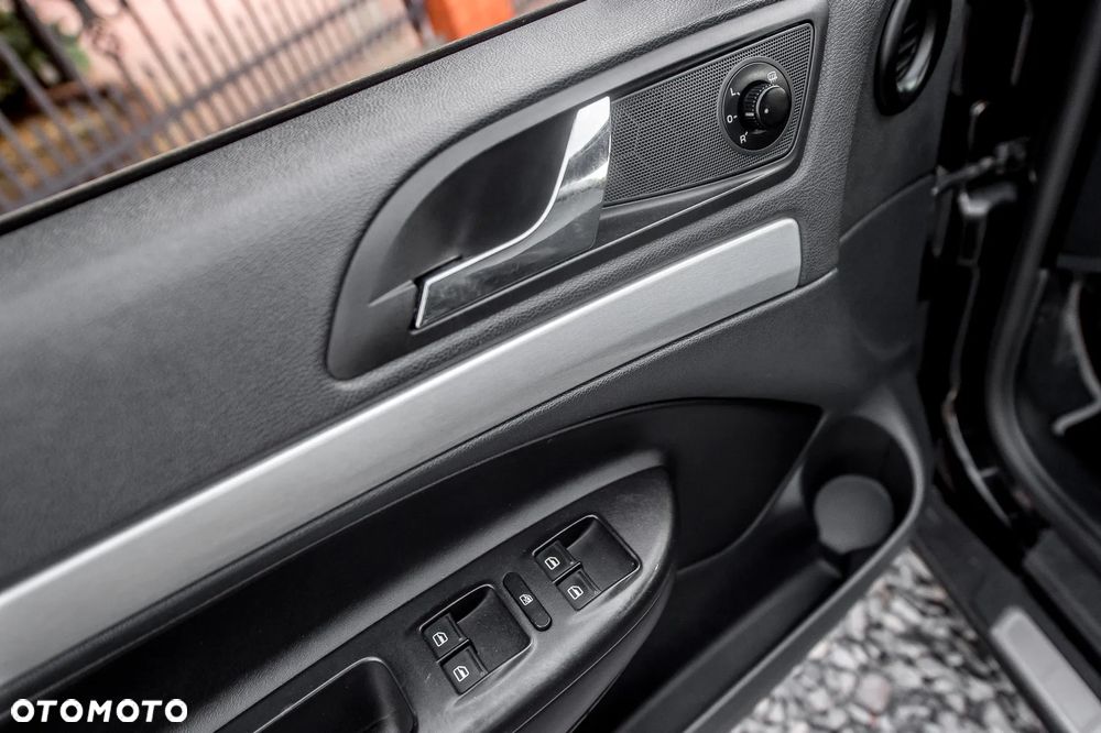 Skoda Octavia 2.0 TSI RS - 26