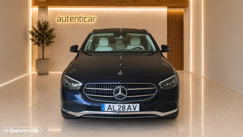 Mercedes-Benz E 300 - 2