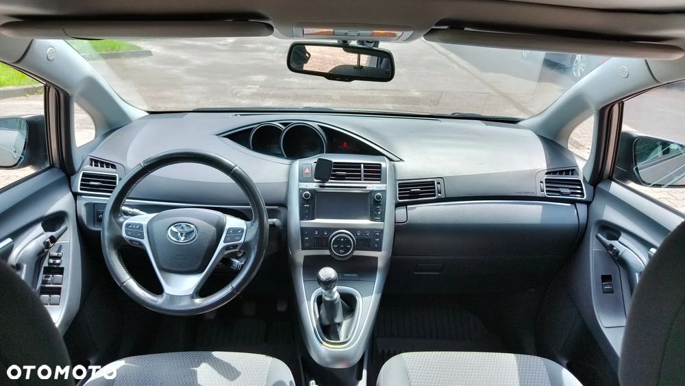 Toyota Verso 1.6 D-4D Active 7os - 9