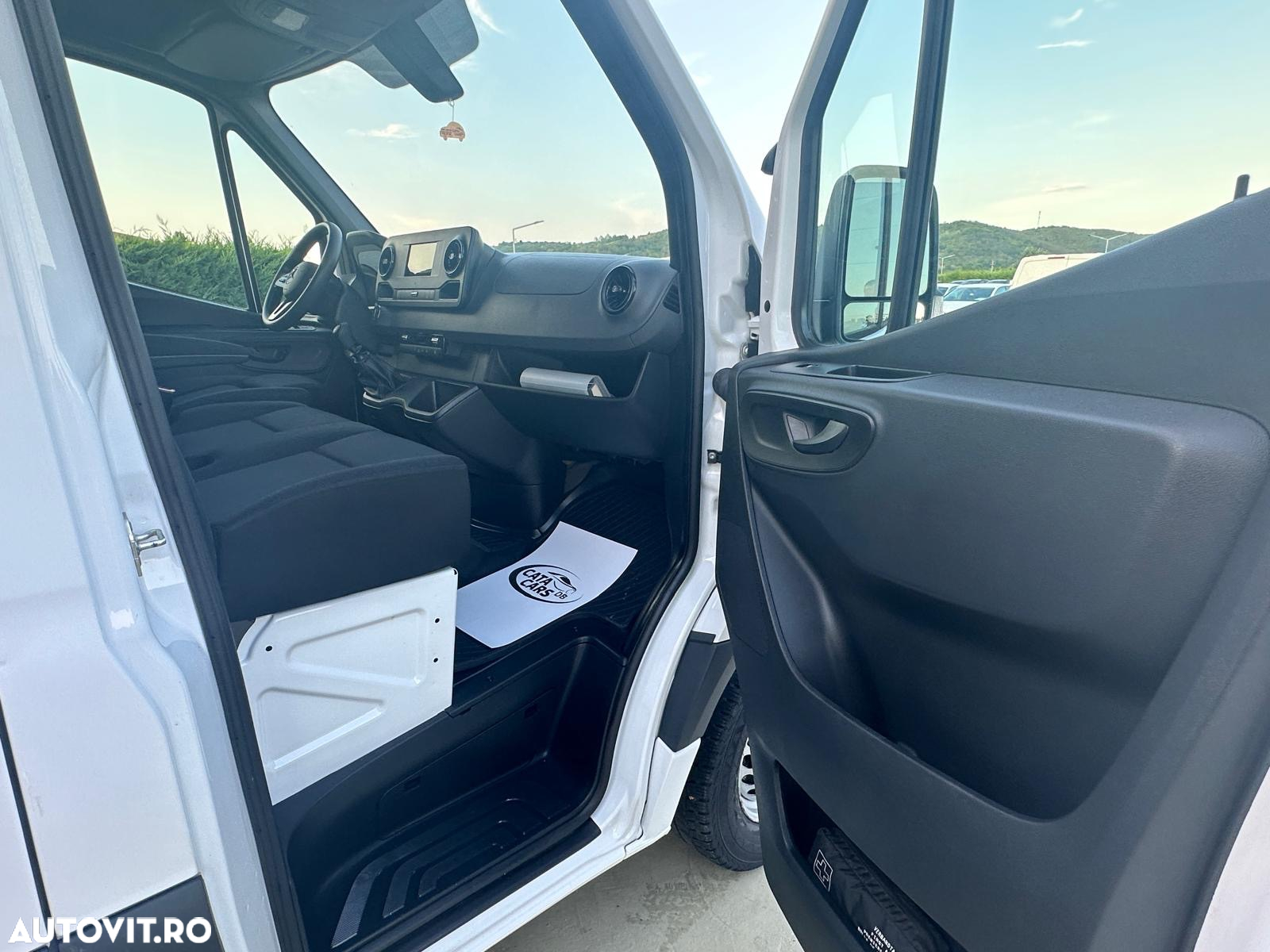 Mercedes-Benz Sprinter 319CDI  LUNG - 10