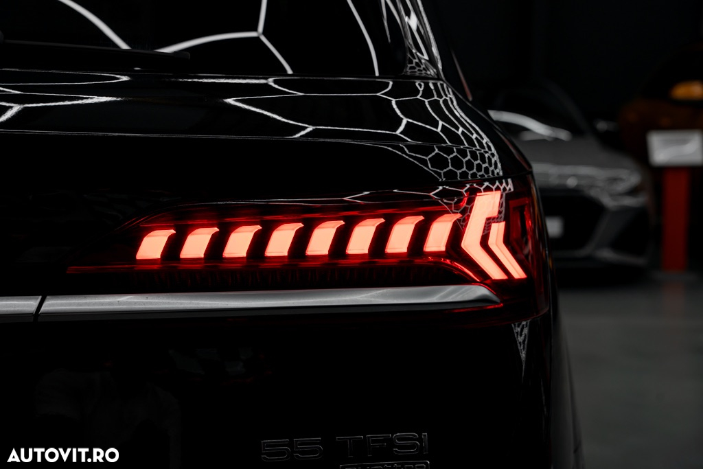 Audi Q7 55 TFSI quattro Tiptronic MHEV S Line - 6