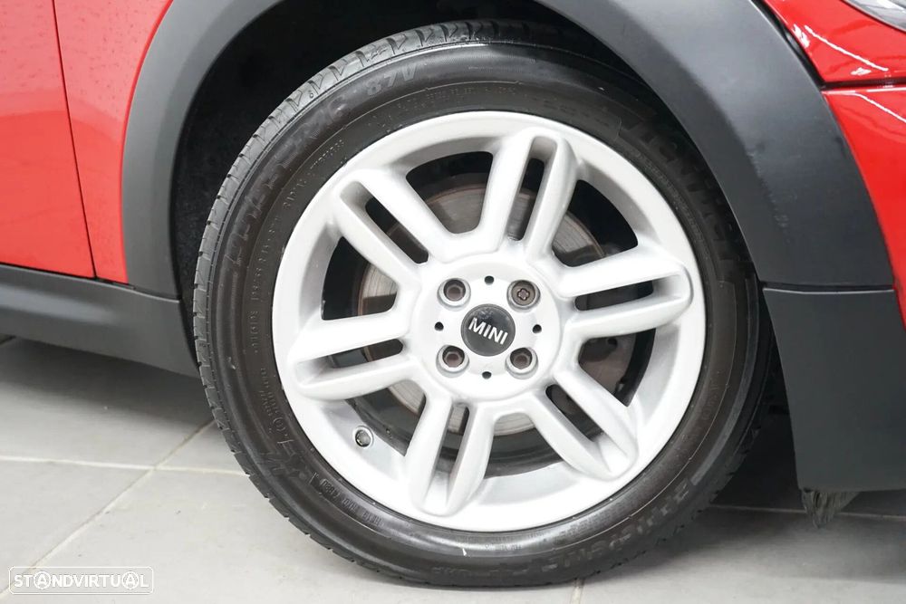 MINI 3 Portas One D - 10