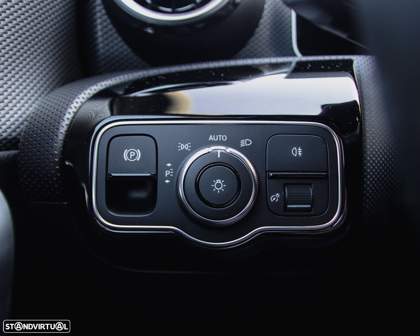 Mercedes-Benz A 180 d Aut. - 25