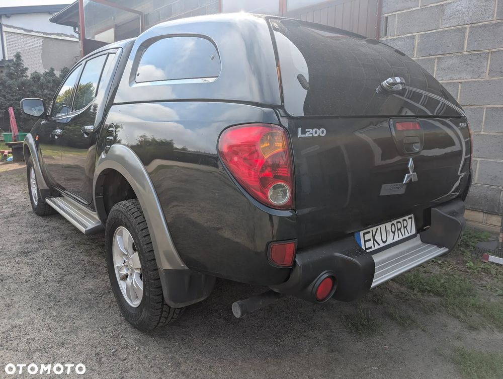 Mitsubishi L200 - 8