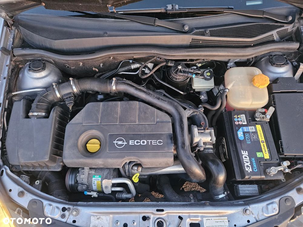 Opel Astra 1.7 CDTI Enjoy - 24