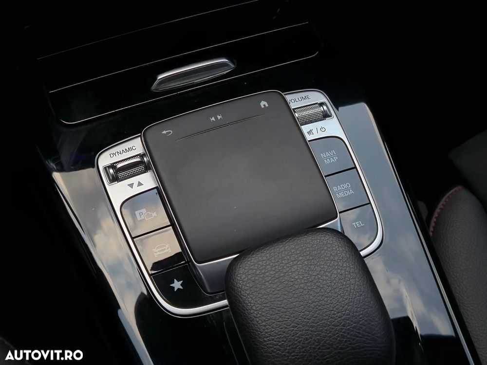Mercedes-Benz A 200 7G-DCT Lim. AMG Line Advanced Plus - 27