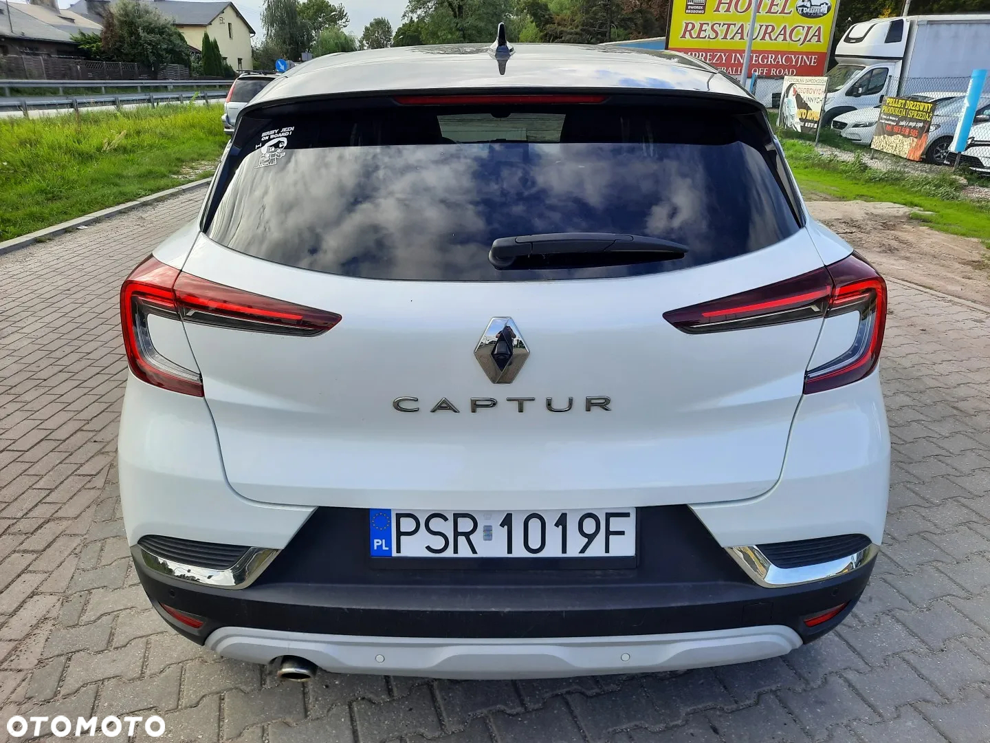 Renault Captur TCe Mild Hybrid 140 GPF EVOLUTION - 7