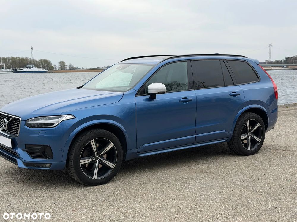 Volvo XC 90 D5 AWD Geartronic RDesign - 36