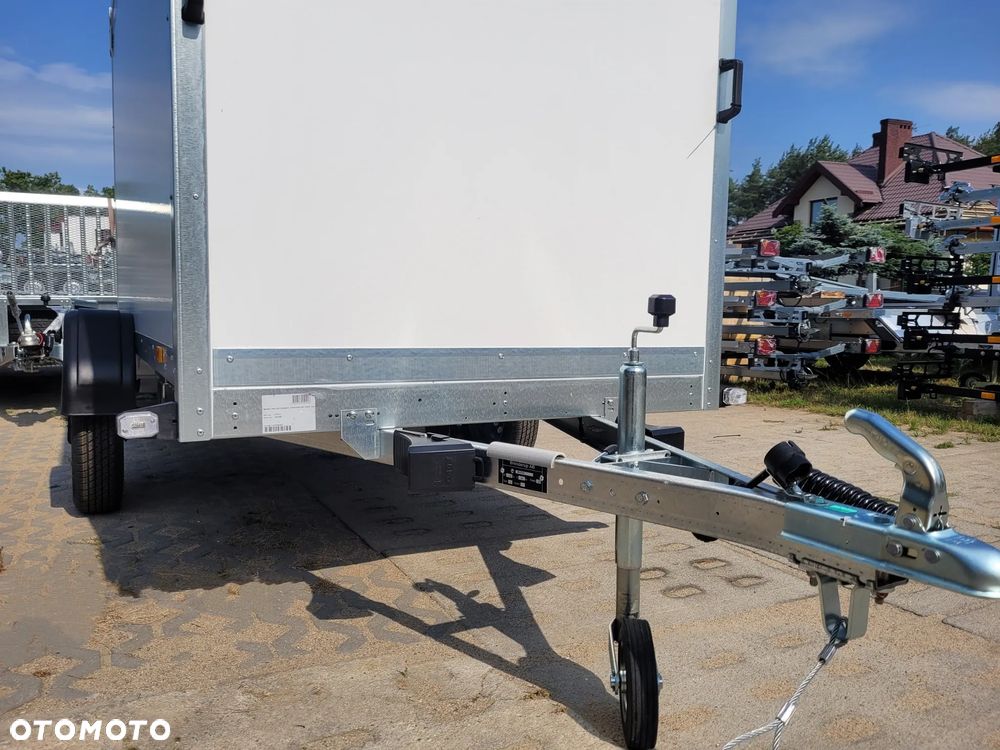 Brenderup Przyczepa CARGO CD260 750kg furgon z rampą lub z drzwiami 260x130cm H150 lekka 750kg - 7