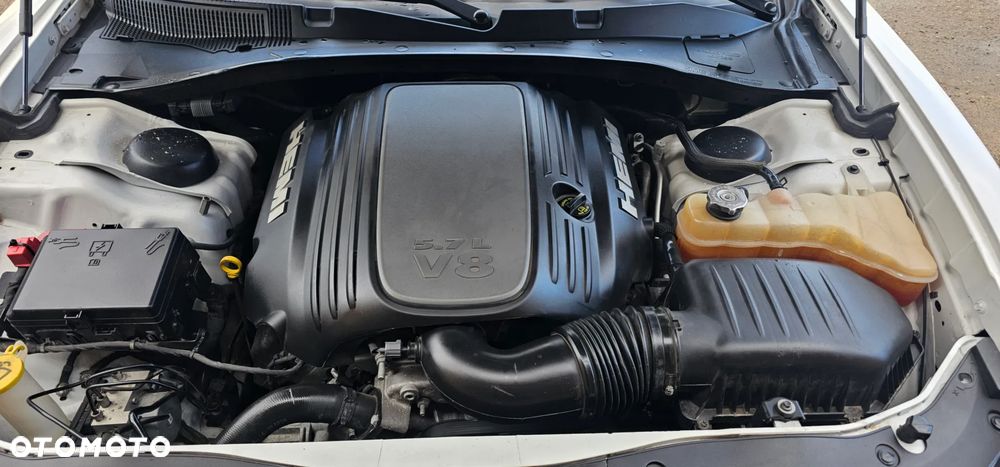 Dodge Charger 5.7 R/T - 10