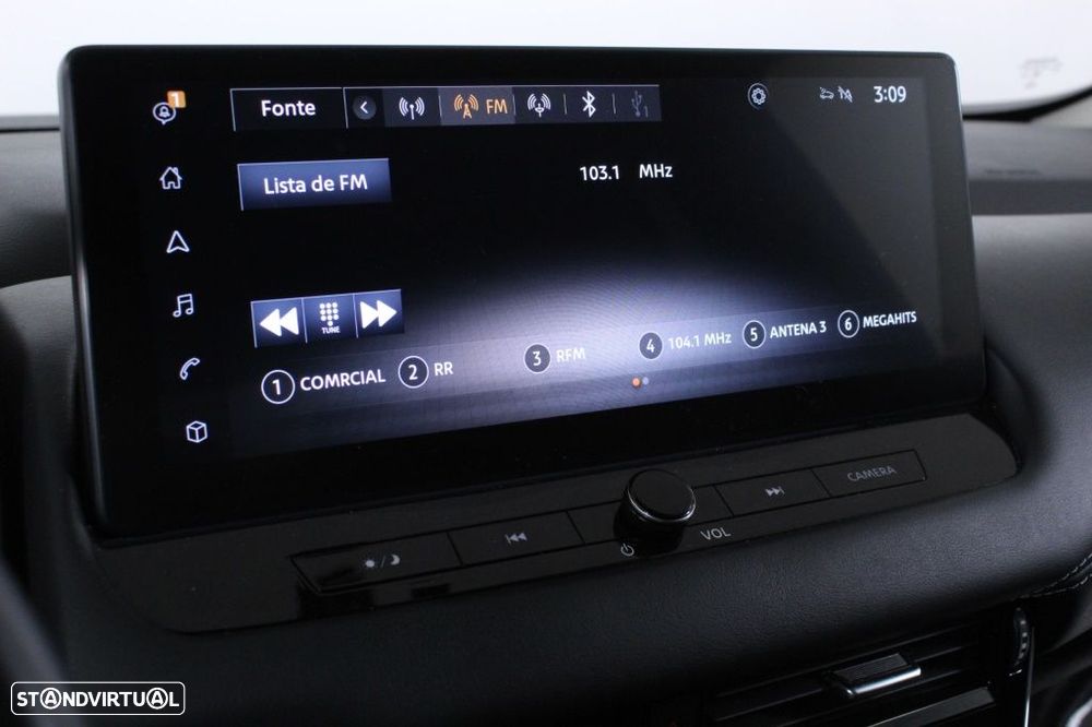 Nissan Qashqai 1.3 DIG-T N-Connecta LED+SKY - 27