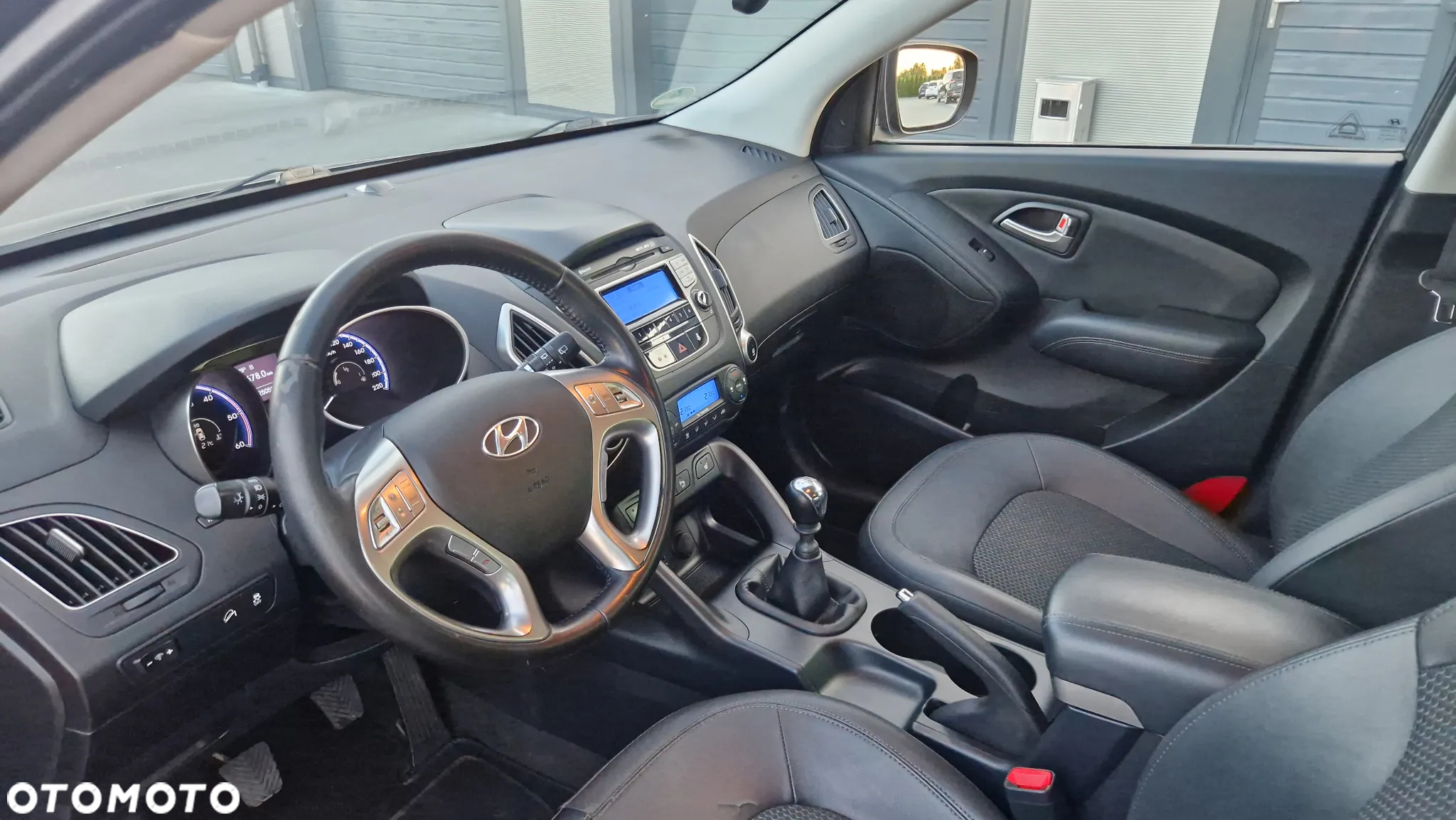 Hyundai ix35 2.0 CRDi Premium 2WD - 16