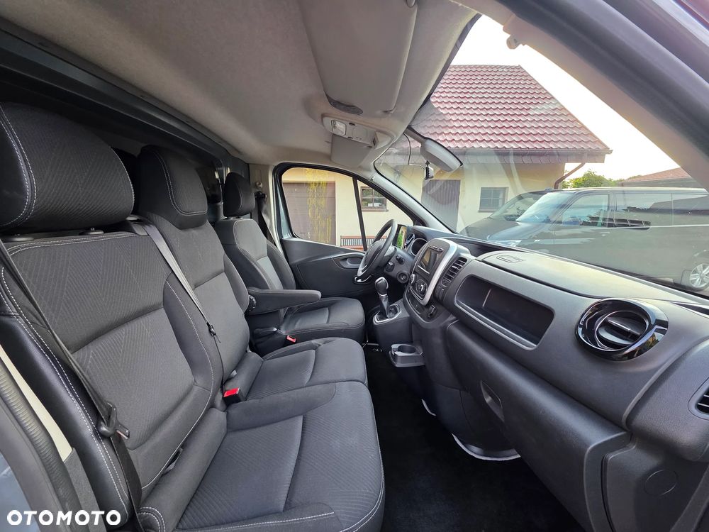 Renault Trafic - 15