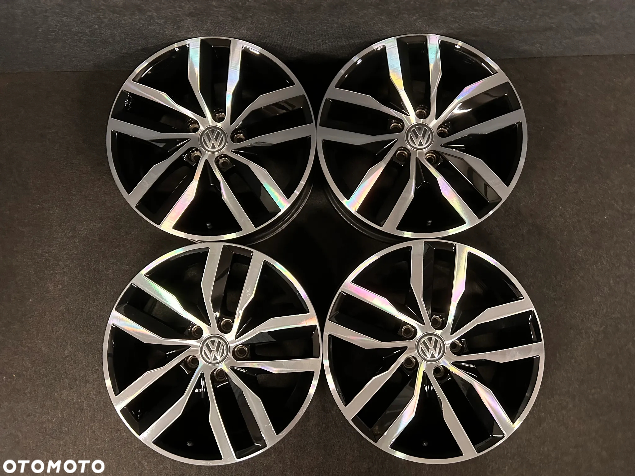 Alufelgi VW Golf 7, Sportsvan, Touran, Caddy 17 cali 5x112 4szt. Ładne! - 4