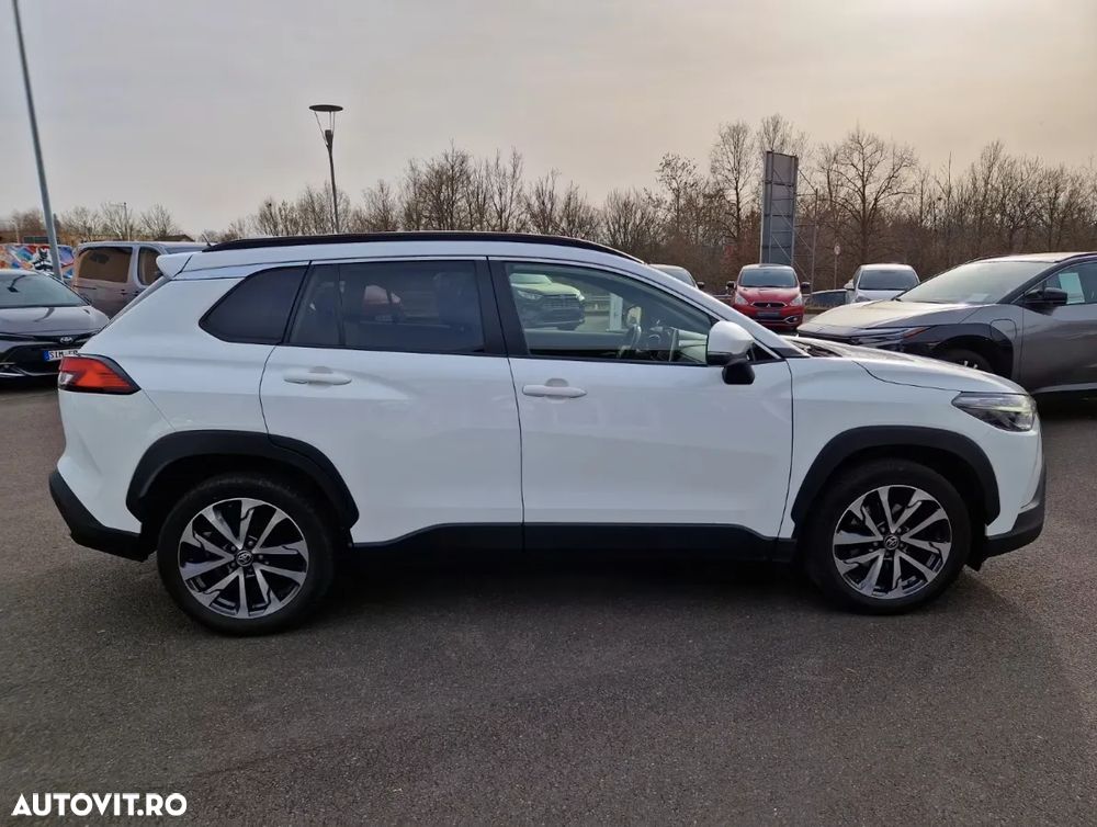 Toyota Corolla Cross 2.0 VVT-i Team Deutschland - 6