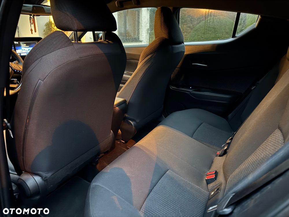 Toyota C-HR 1.2 T Active - 13