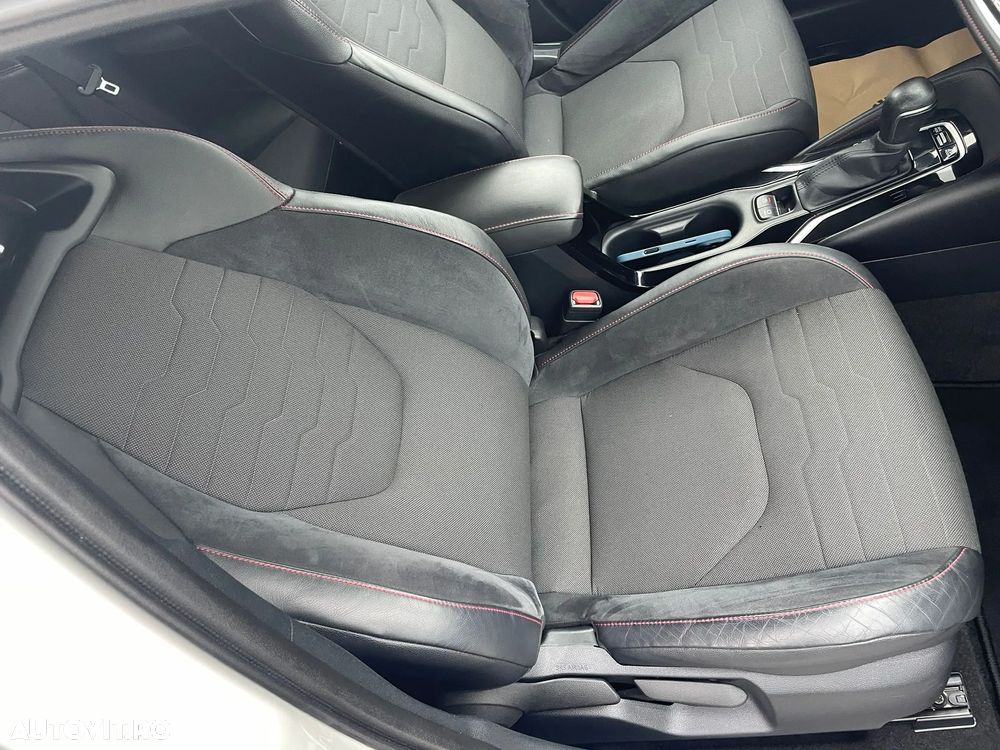 Toyota Corolla 1.8 HSD TS Exclusive Plus tapiterie Neagra - 9