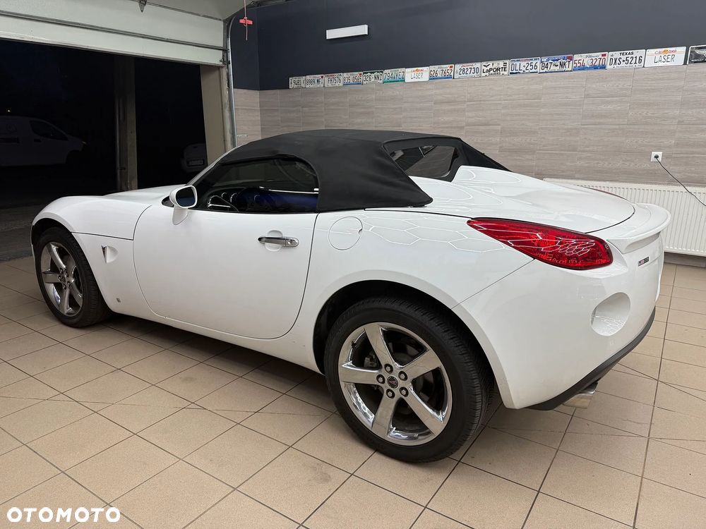 Pontiac Solstice - 17
