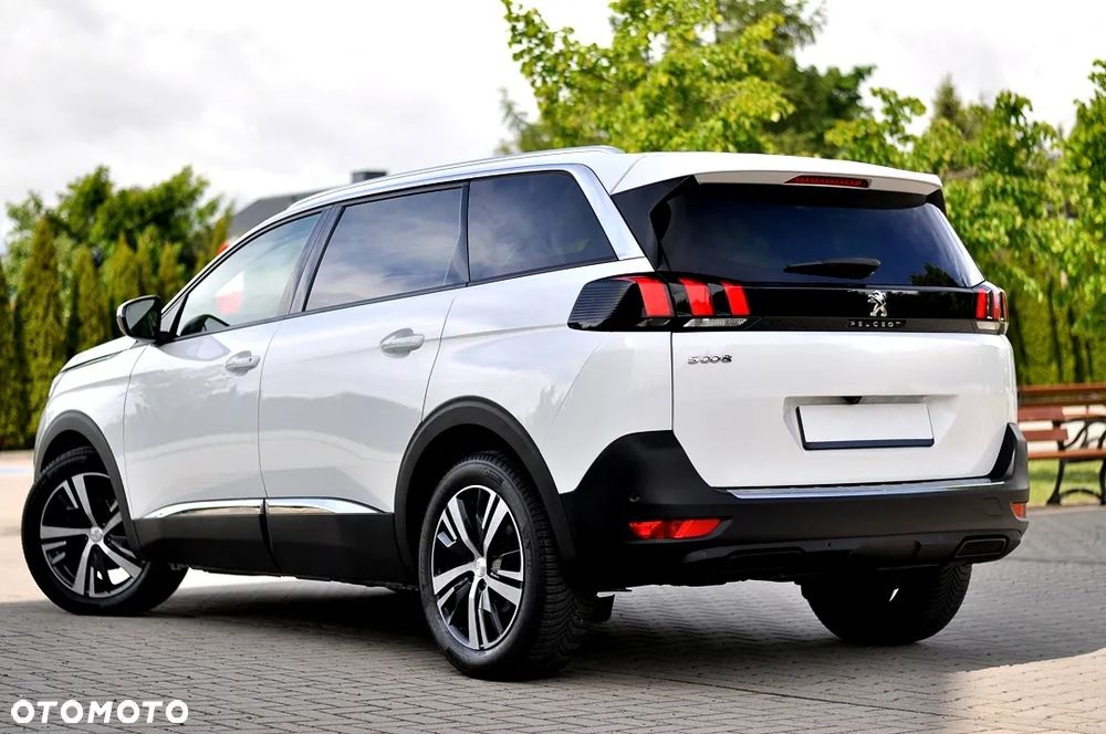 Peugeot 5008 1.5 BlueHDi Allure S&S EAT8 - 11