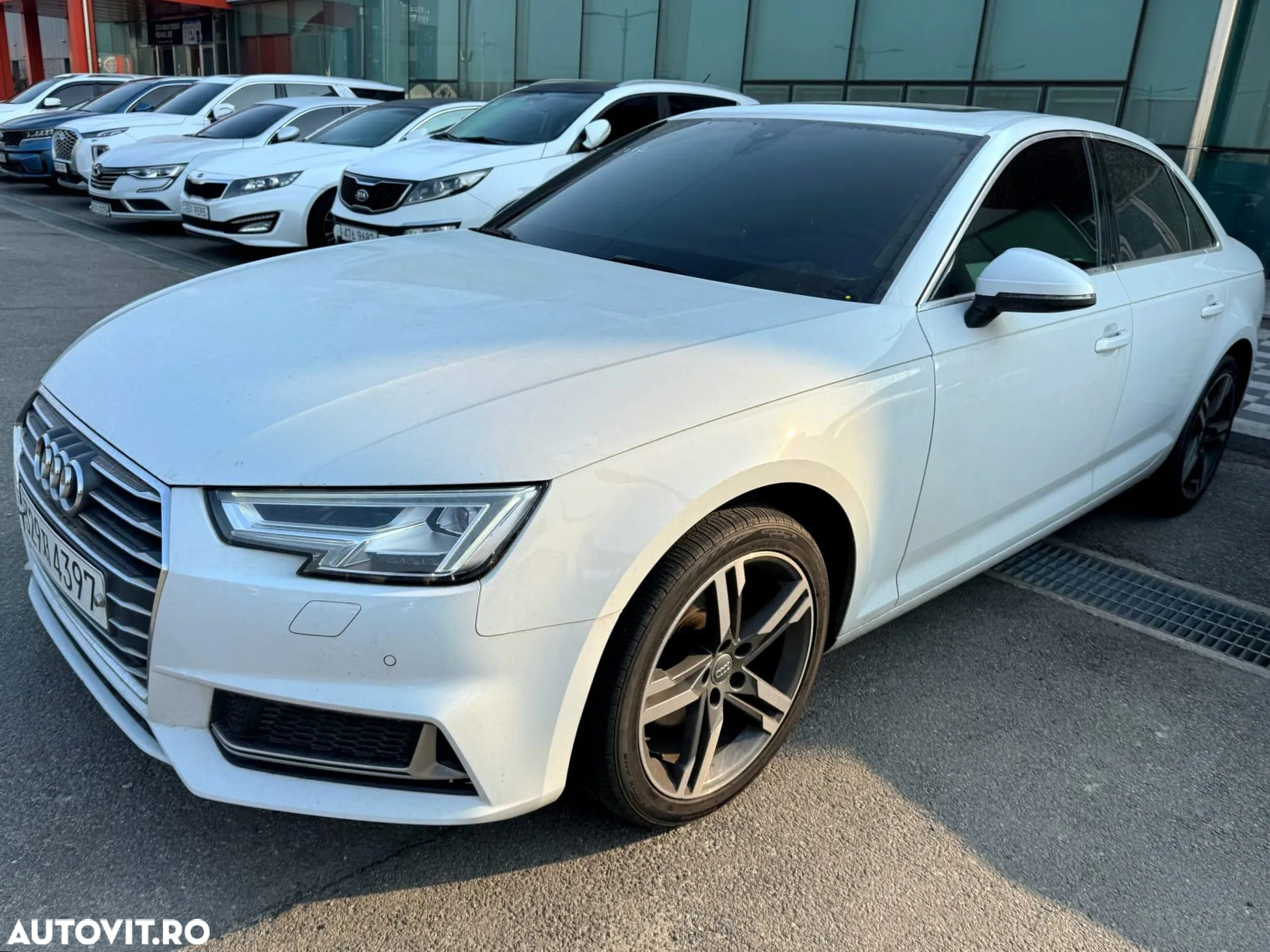 Audi A4 2.0 TFSI ultra S tronic Sport - 3
