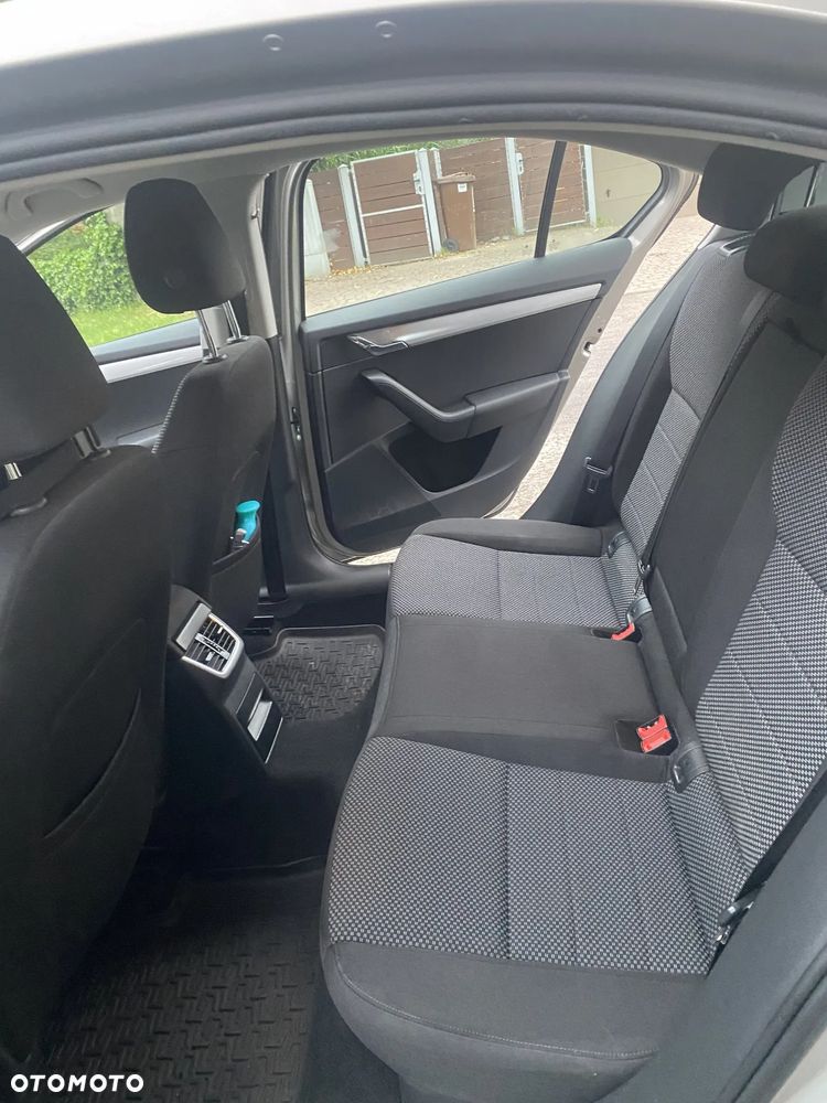 Skoda Octavia 1.4 TSI Ambition - 18